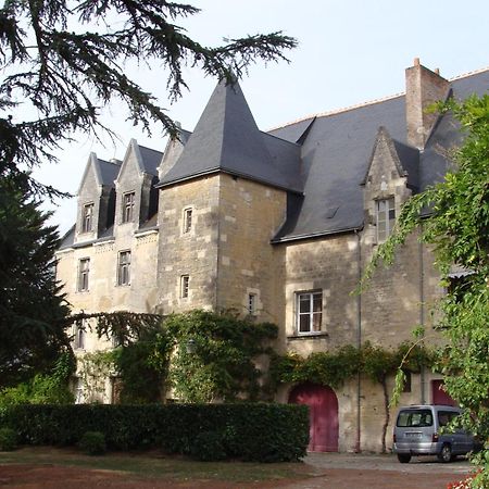 Villa Le TROGLO de Denise à Civray-de-Touraine Extérieur photo